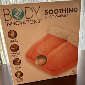 Body innovations foot warmer. New in box.